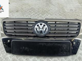решетка радиатора Volkswagen Passat B6 2005, серый, универсал