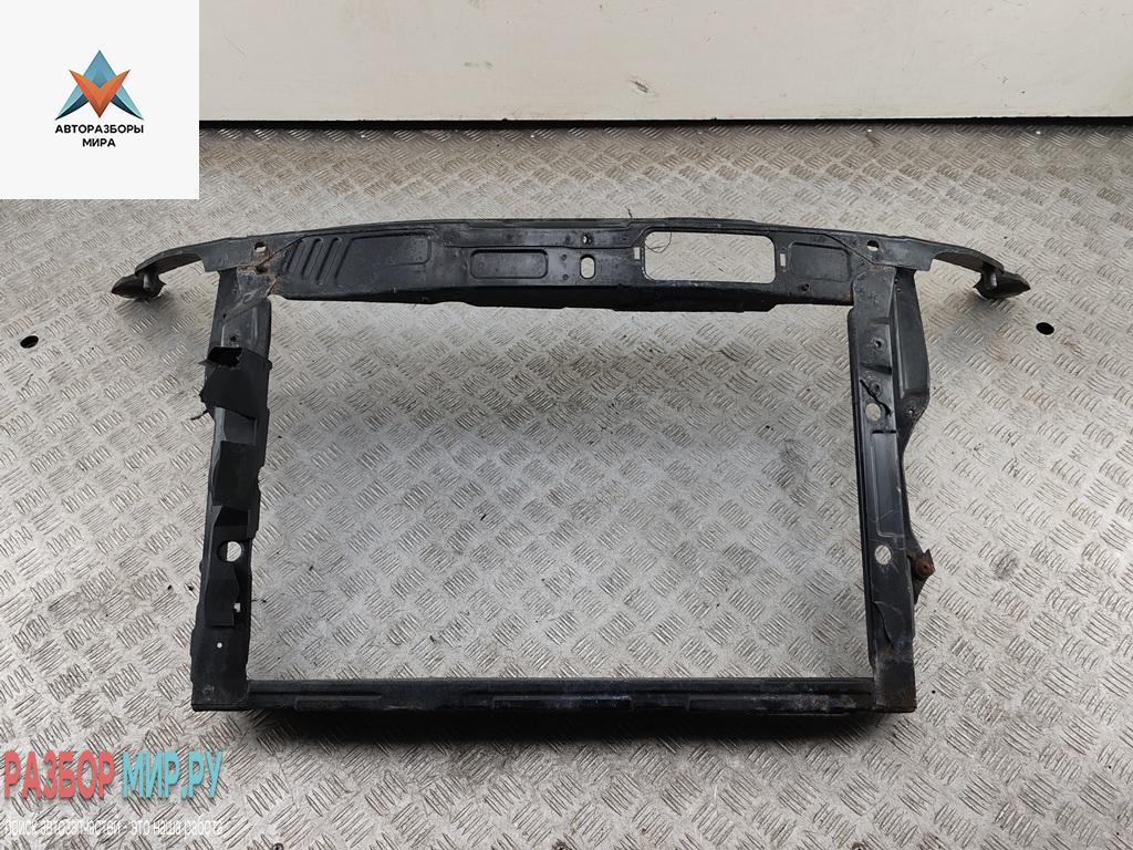 Рамка радиатора Skoda Fabia 2 поколение (5J) 2009, 1.2 л., бензин, МКПП, серый, хетчбэк 5 дв., 5J0010454H - фото №1