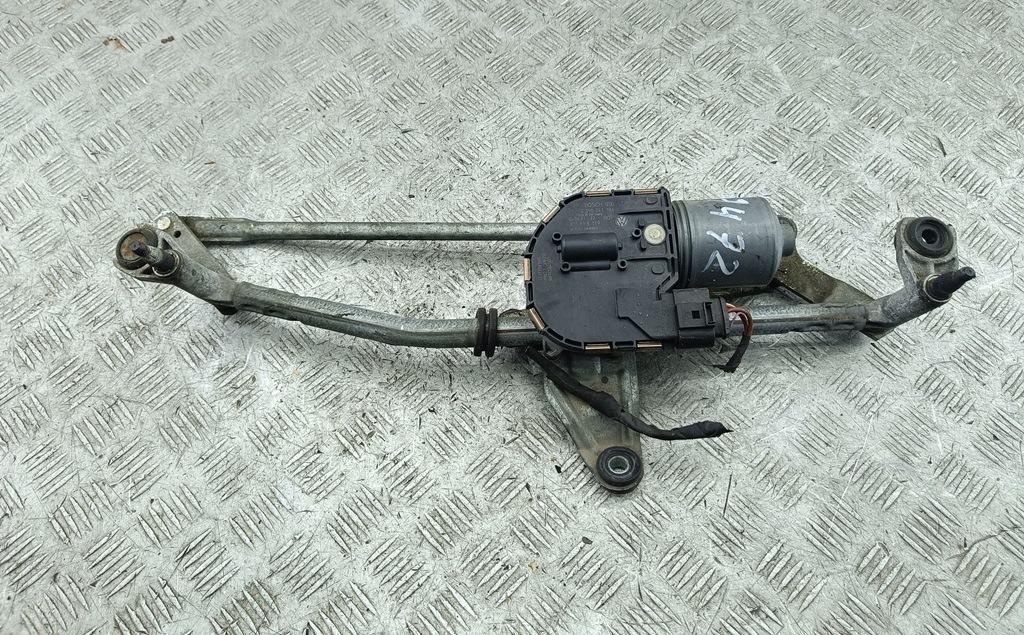 Механизм стеклоочистителя переднего (трапеция дворников) Volkswagen Passat B6 2006, 2.0 л., дизель, МКПП, чёрный, универсал - фото №1