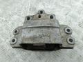подушка крепления двигателя Volkswagen Passat B6 2006, 2.0 л., дизель, МКПП, чёрный, универсал - фото №2