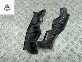 кронштейн переднего бампера Volkswagen Passat B6 2006, 2.0 л., дизель, МКПП, чёрный, универсал