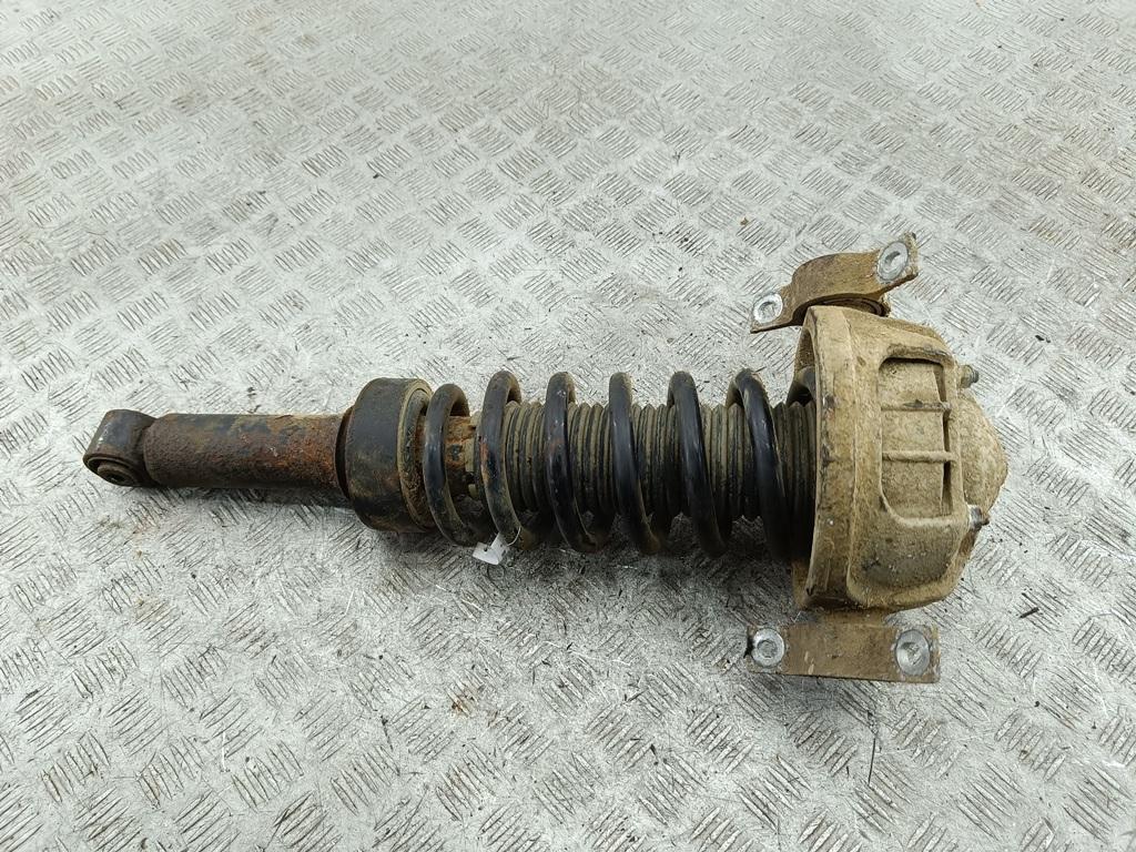 стойка передняя Volkswagen Touareg 1 поколение 2006, 3.0 л., дизель, АКПП, серый, внедорожник 5 дв. - фото №1