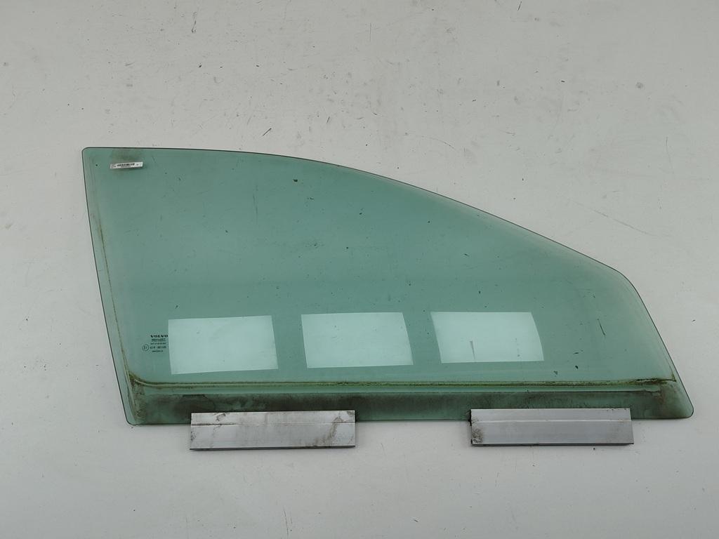 стекло двери передней правой Volvo S60 2002, 2.4 л., дизель, МКПП, чёрный, седан