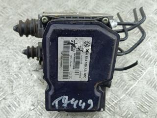 блок ABS Volkswagen Passat B7 2013, 2.0 л., дизель, АКПП, серый, универсал, 3AA614109AS