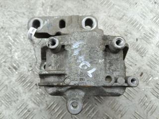 подушка крепления двигателя Volkswagen Passat B7 2013, 2.0 л., дизель, АКПП, серый, универсал