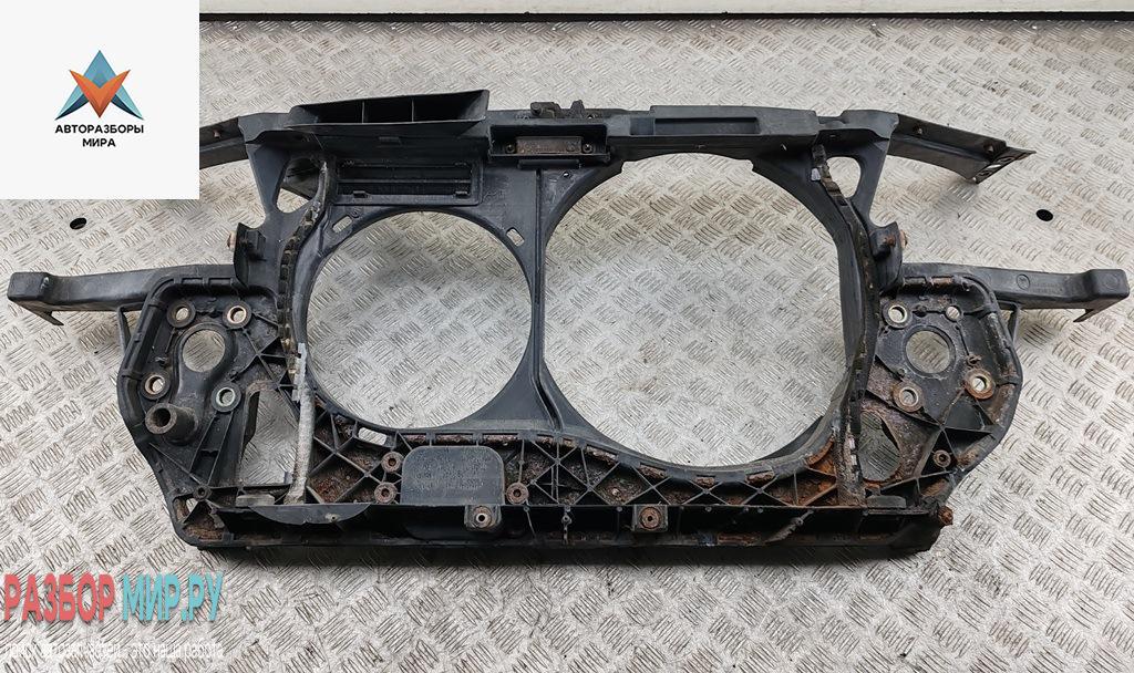 Рамка радиатора Audi A6 4B/C5 1999, 2.4 л., бензин, АКПП, зелёный, универсал - фото №1