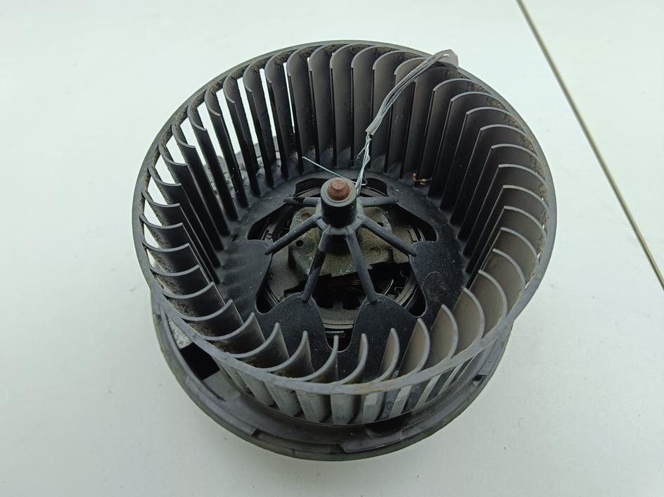моторчик печки Audi A3 8P 2003, 1.9 л., дизель, МКПП, чёрный, хетчбэк 3 дв., 1K1820015