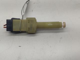 Датчик (включатель) стоп-сигнала Audi A4 B5 1997, 1.8 л., Ti, бензин, МКПП, синий, универсал, 443945515