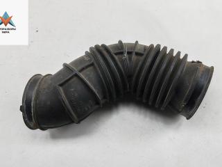 гофра инжектора Volvo V70 2 поколение 2001, 2.4 л., бензин, МКПП, универсал, 08649258