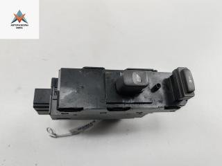 кнопка стеклоподъемника переднего правого Volvo S60 1 поколение 2002, 2.4 л., дизель, МКПП, чёрный, седан, 8682950