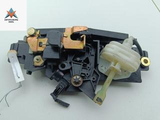 ручка крышки багажника Audi A4 B5 1997, синий, универсал, 4B0827565F