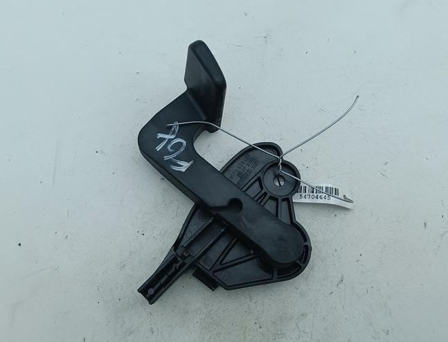 ручка открывания капота Audi A4 B7 2005, 3.2 л., бензин, АКПП, синий, универсал, 8E1823533B
