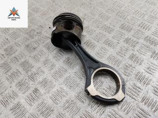 поршень Mercedes-Benz Vito 2010, 3.0 л., дизель, АКПП, красный, микроавтобус, 8340E