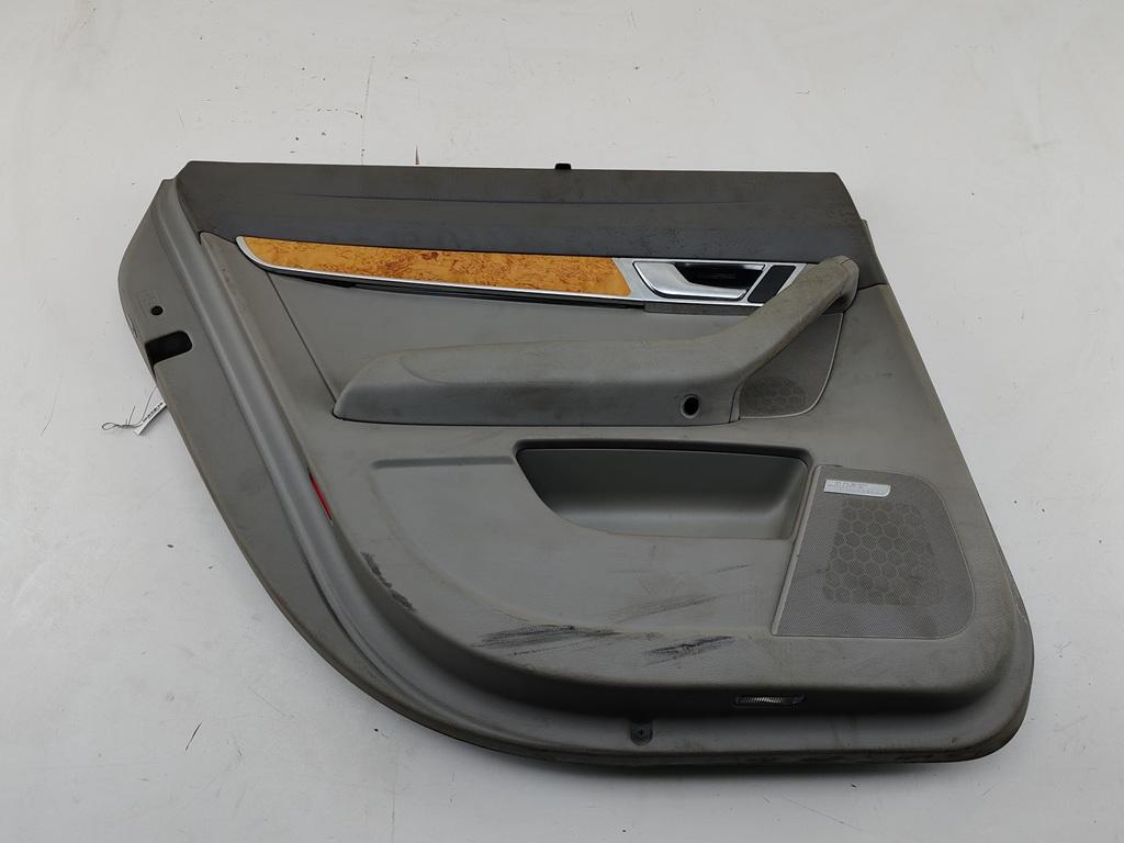 обшивка двери задняя левая Audi A6 4F/C6 2005, 3.0 л., дизель, АКПП, серый, седан, 4F0867305 - фото №1