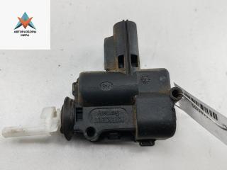 замок лючка топливного бака Ford Focus 2 поколение 2006, 1.8 л., бензин, МКПП, чёрный, универсал