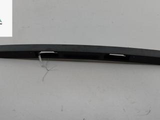 накладка подсветки номера Ford Fusion 1 поколение [рестайлинг] 2006, 1.6 л., дизель, МКПП, синий, хетчбэк 5 дв., 2N11N43404AB