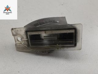 подсветка номера Volvo V70 2 поколение 2001, 2.4 л., бензин, МКПП, чёрный, универсал, 9181753