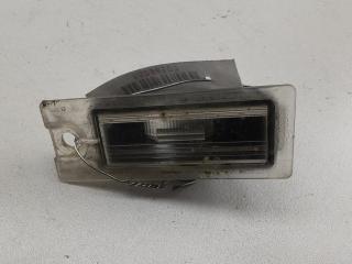 подсветка номера Volvo V70 2 поколение 2001, 2.4 л., бензин, МКПП, чёрный, универсал, 9181753
