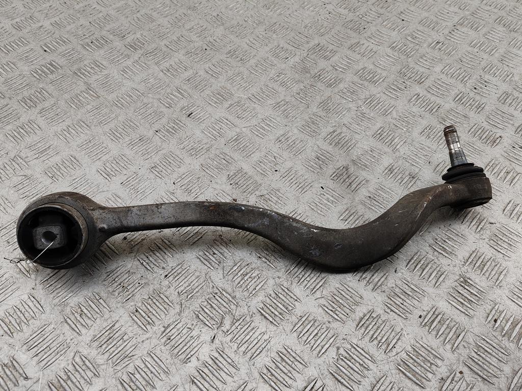 рычаг передний левый BMW 5 серия E39 1997, 2.5 л., бензин, АКПП, чёрный, универсал - фото №1