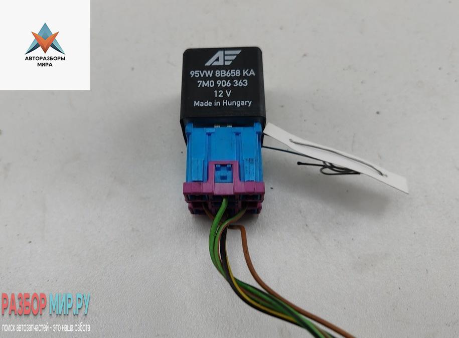 реле (прочие) Volkswagen Sharan 1 поколение 1999, 1.9 л., дизель, АКПП, красный, минивэн, 7M0906363 - фото №1