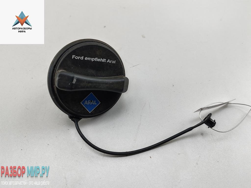 пробка топливного бака Ford Focus 2 поколение 2006, 1.8 л., бензин, МКПП, чёрный, универсал - фото №1
