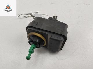 корректор фар Volvo S60 1 поколение 2002, 2.4 л., дизель, МКПП, чёрный, седан