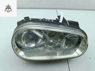 фара правая Volkswagen Golf 4 поколение 2002, 1.6 л., бензин, МКПП, серый, хетчбэк 5 дв., 1J1941016B