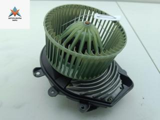 моторчик печки Volkswagen Passat B5 [рестайлинг] 2002, 1.6 л., бензин, МКПП, серый, седан, 8D1820021