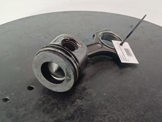 поршень BMW 5 E60/E61 (03-07) 2006, цвет