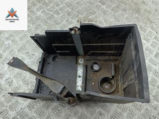 Кожух аккумулятора (короб АКБ) Ford Focus 2 поколение 2006, 1.6 л., дизель, МКПП, серый, универсал, 3M5117757