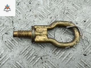 крюк буксировочный Ford Focus 1 поколение [рестайлинг] 2003, 1.6 л., i, бензин, МКПП, серый, хетчбэк 5 дв.