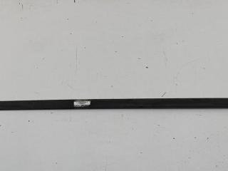 молдинг двери передней правой Volkswagen Golf 4 поколение 2000, 1.9 л., дизель, МКПП, красный, хетчбэк 5 дв., 1J4853516