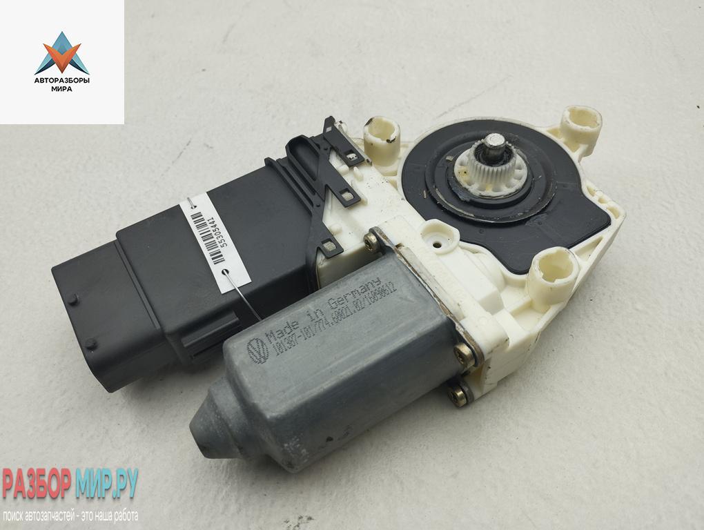 моторчик стеклоподъемника передний левый Volkswagen Golf 4 поколение 2000, 1.9 л., МКПП, хетчбэк 5 дв., 101430203 - фото №1