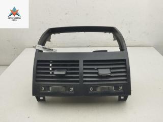 дефлектор обдува салона Volkswagen Touareg 1 поколение 2006, 3.0 л., дизель, АКПП, серый, внедорожник 5 дв., 7L6819727