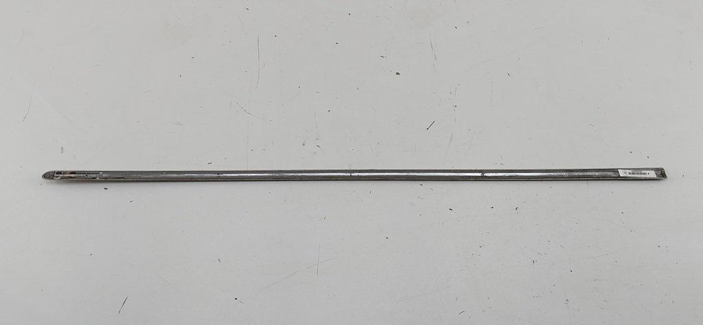 молдинг двери передней левой Volkswagen Passat B6 2006, 2.0 л., бензин, МКПП, синий, универсал, 3C0853515A
