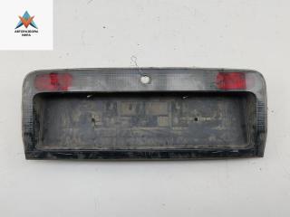 бленда Audi A6 4B/C5 1998, 2.5 л., дизель, МКПП, красный, универсал, 4B9945695D