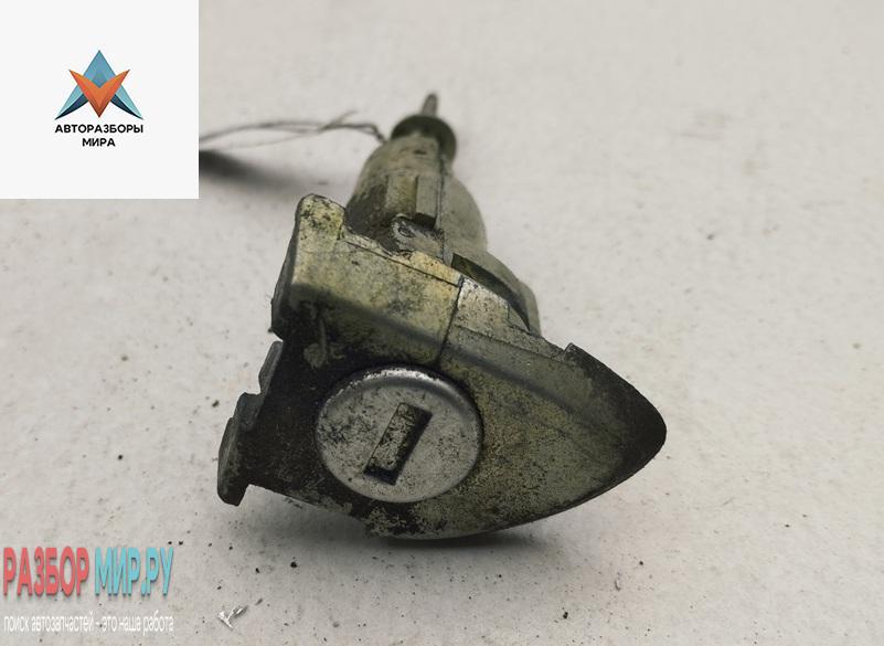 личинка дверного замка Volkswagen Passat B6 2006, 2.0 л., бензин, МКПП, синий, универсал, 3C0837167 - фото №1