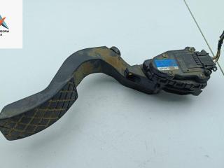 педаль Audi A6 Allroad Quattro C5 2000, 2.5 л., дизель, АКПП, зелёный, универсал, 8D1723523G