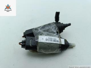 насос (моторчик) омывателя стекла BMW 3 серия E90/E91/E92/E93 2005, чёрный, универсал, 8377612