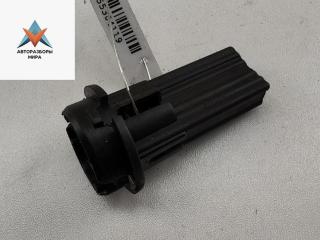 Патрон лампы фонаря BMW 7 серия E38 1997, 3.5 л., бензин, АКПП, зелёный, седан, 1387365