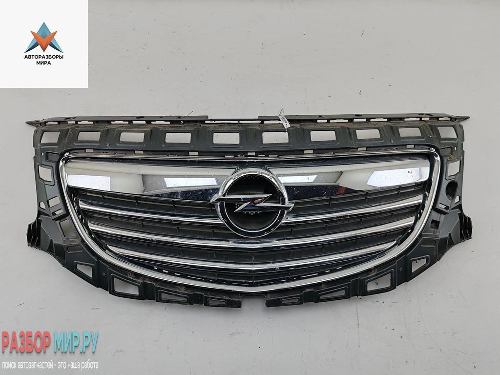 решетка радиатора Opel Insignia 1 поколение (A) 2011, белый, седан, 13238420 - фото №1