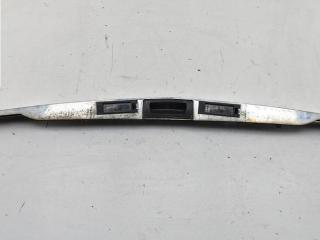 накладка подсветки номера Opel Zafira 2 поколение (B) 2007, 1.9 л., дизель, МКПП, чёрный, минивэн, 13137862