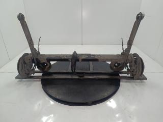 подрамник передний Renault Trafic 2 поколение 2005, цвет