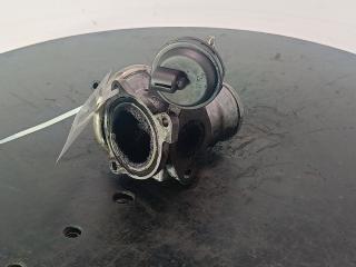 клапан EGR Volkswagen Golf 5 поколение 2003, цвет, 038131501E