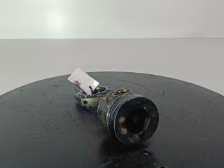 поршень Hyundai Santa Fe 2 поколение (CM) 2007, цвет