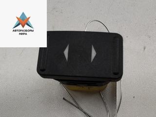 кнопка стеклоподъемника переднего правого Ford Focus 2 поколение 2004, 1.6 л., i, бензин, МКПП, красный, универсал, 3M5T14529BB