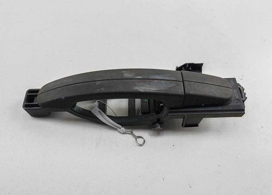 ручка наружная передняя правая Ford Focus II 2004, 1.6 л., i, бензин, МКПП, красный, универсал, 3M51R224A37AD