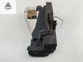 замок двери задней правой SEAT Alhambra 1 поколение [рестайлинг] 2001, 1.9 л., дизель, МКПП, красный, минивэн, 93BG220A20DD