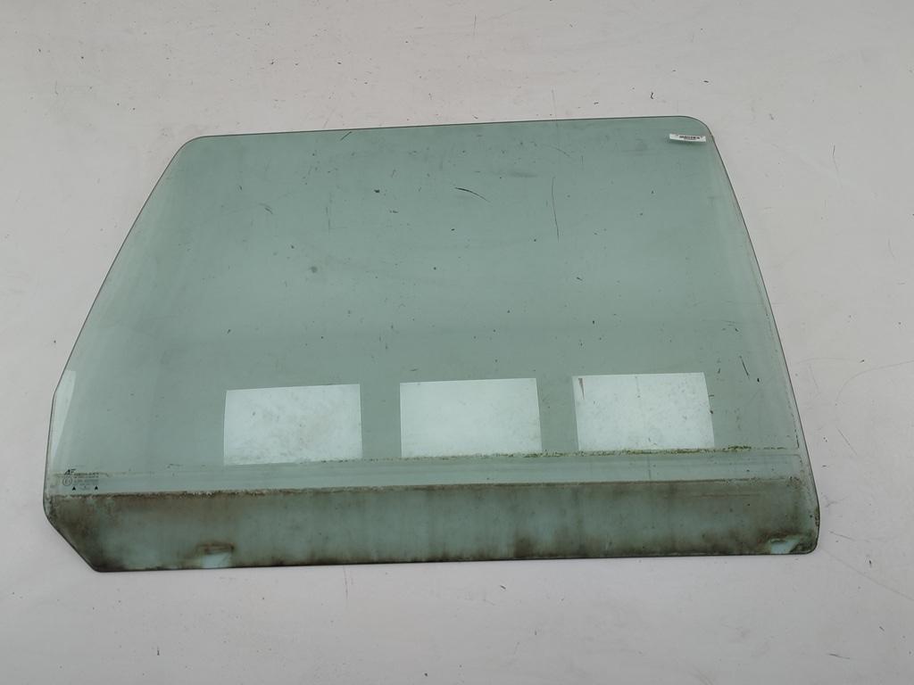 стекло двери задней правой SEAT Alhambra 2001, 1.9 л., дизель, МКПП, красный, минивэн - фото №1