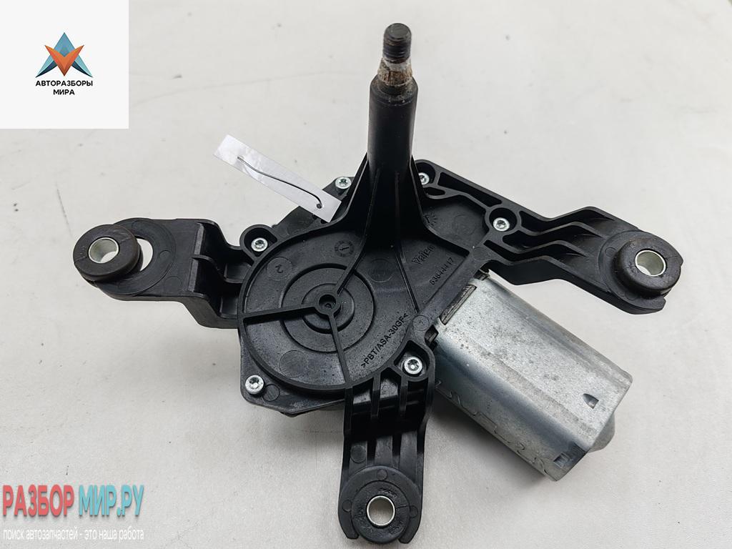 Двигатель стеклоочистителя заднего (моторчик дворников) Opel Corsa D 2007, 1.2 л., бензин, робот, серый, хетчбэк 5 дв., 13163029 - фото №1